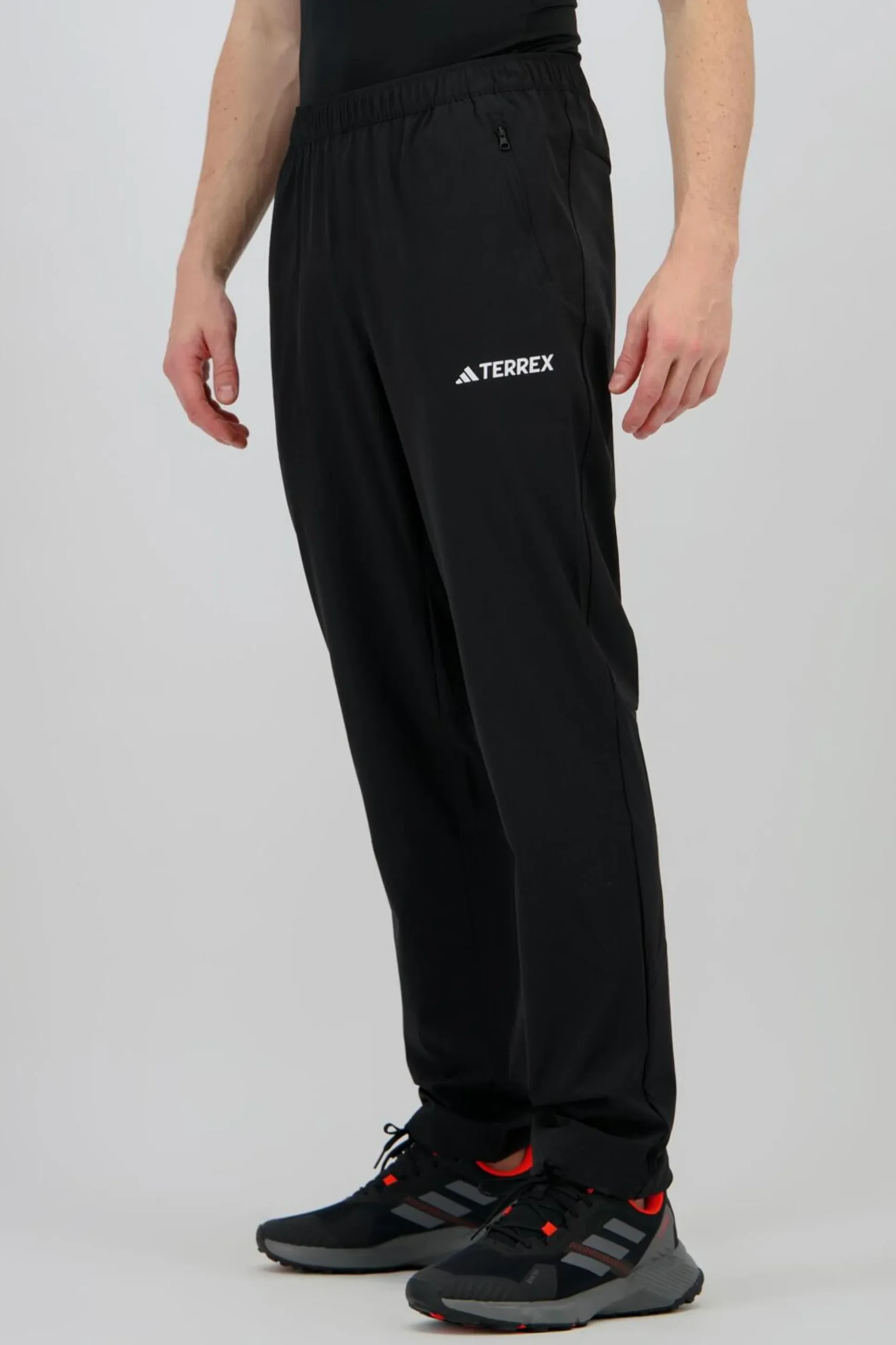 adidas Mt Essentials