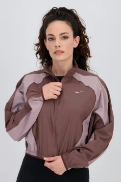 Cortaviento Nike