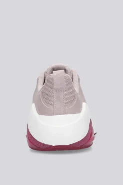Nike Bella 7
