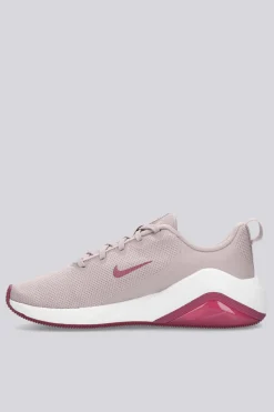 Nike Bella 7