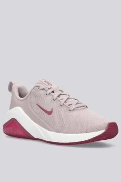 Nike Bella 7