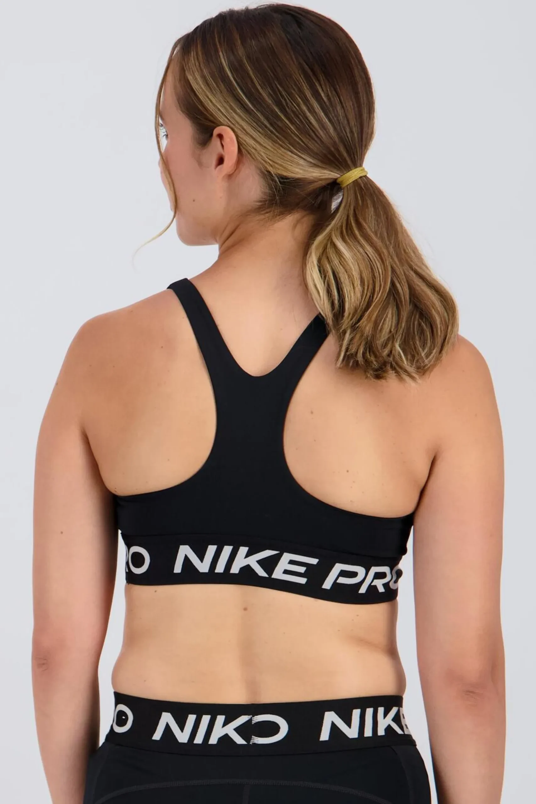 Top Nike